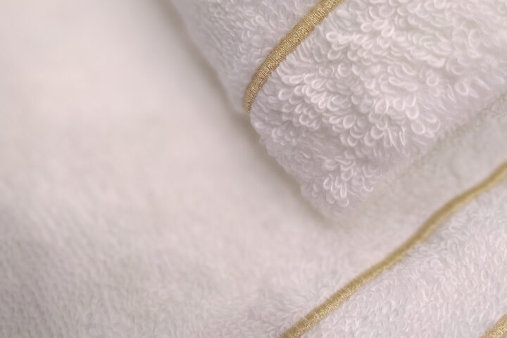 Bath towel